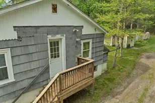 14 Belmont St, Salem, NH 03079 - Photo 3