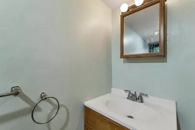 14 Belmont Street, Salem, NH 03079 - Photo 25