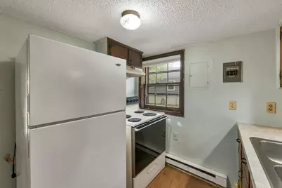 14 Belmont Street, Salem, NH 03079 - Photo 27