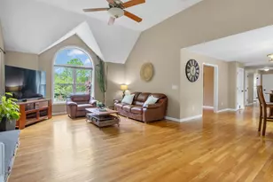 212 Oak Hill Rd, Barrington, NH 03825 - Photo 3