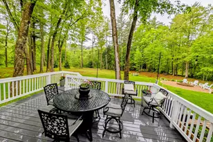 71 Wentworth Dr, Bedford, NH 03110 - Photo 9