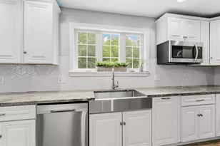 25 Cameron Dr, Pittsfield, NH 03263 - Photo 15