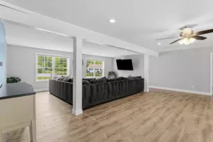 25 Cameron Dr, Pittsfield, NH 03263 - Photo 27