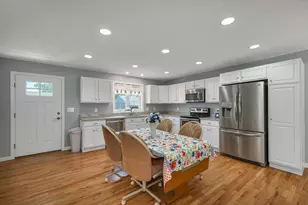 28 Linny Ln, Laconia, NH 03246 - Photo 5