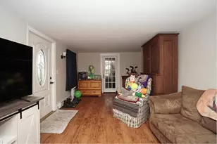 197 Chester St, Chester, NH 03036 - Photo 19
