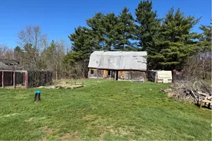 197 Chester St, Chester, NH 03036 - Photo 13