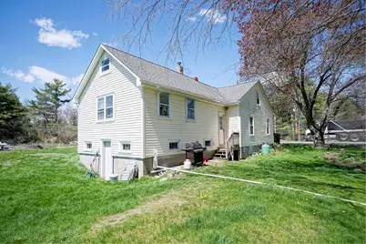 197 Chester Street, Chester, NH 03036 - Photo 9