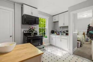 9 Central St, Newmarket, NH 03857 - Photo 21