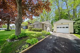 30 Sheffield Rd, Portsmouth, NH 03801 - Photo 1
