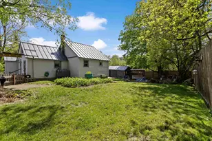 22 2nd St, Claremont, NH 03743 - Photo 9