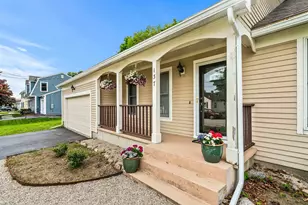 137 Wedgewood Ln, Manchester, NH 03109 - Photo 37