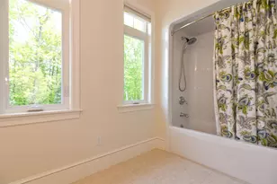 18 Winslow Dr, Atkinson, NH 03811 - Photo 29