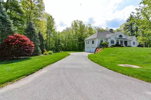 18 Winslow Dr, Atkinson, NH 03811 - Photo 49