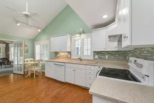 32 Drakes Landing, Hampton, NH 03842 - Photo 11