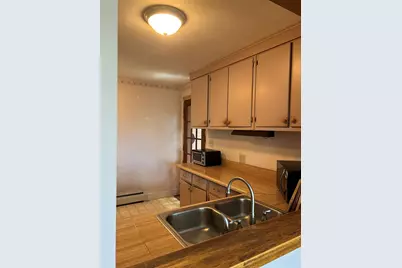 8 Hooker Street, Nashua, NH 03064 - Photo 9