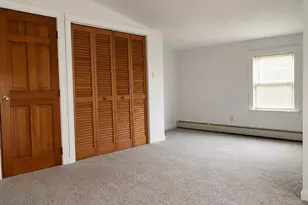 8 Hooker St, Nashua, NH 03064 - Photo 21