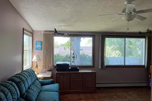 8 Hooker St, Nashua, NH 03064 - Photo 35