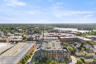 77 Hanover St, Portsmouth, NH 03801 - Photo 25