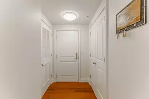 77 Hanover St, Portsmouth, NH 03801 - Photo 7