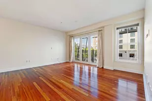 77 Hanover St, Portsmouth, NH 03801 - Photo 9