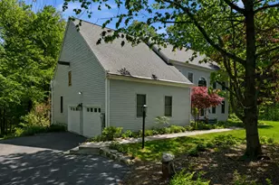 16 Hillsboro Cir, Milford, NH 03055 - Photo 47