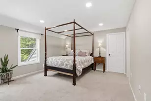 16 Hillsboro Cir, Milford, NH 03055 - Photo 21