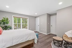 16 Hillsboro Cir, Milford, NH 03055 - Photo 19