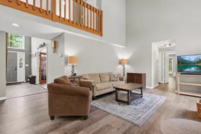 16 Hillsboro Circle, Milford, NH 03055 - Photo 13