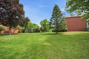 117 Cluff Crossing Rd, Salem, NH 03079 - Photo 19