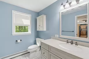 47 Noyes Rd, Londonderry, NH 03053 - Photo 15