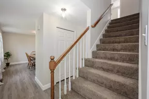 4 Gambia St, Hudson, NH 03051 - Photo 21