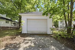 160 Main St, Pembroke, NH 03275 - Photo 49