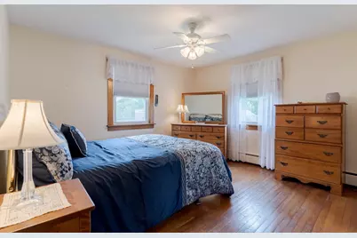 8 Lowell Avenue, Dover, NH 03820 - Photo 15