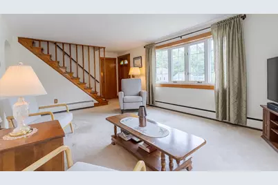 8 Lowell Avenue, Dover, NH 03820 - Photo 5