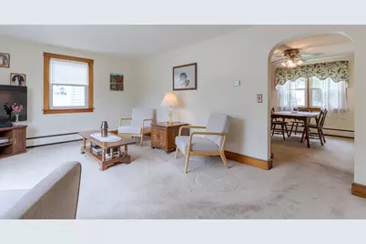 8 Lowell Avenue, Dover, NH 03820 - Photo 7