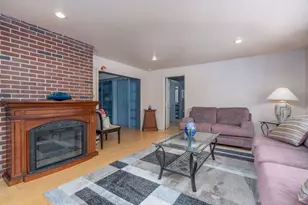 140 Mountain View Rd, Deerfield, NH 03037 - Photo 17