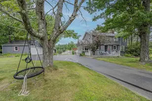 140 Mountain View Rd, Deerfield, NH 03037 - Photo 5