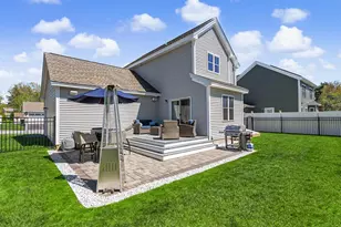 165 Shore Dr, Nashua, NH 03062 - Photo 41