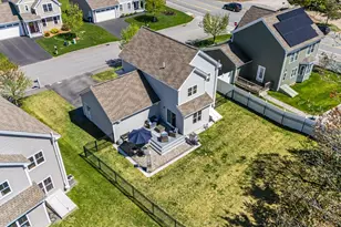 165 Shore Dr, Nashua, NH 03062 - Photo 51
