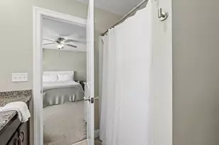 165 Shore Dr, Nashua, NH 03062 - Photo 23