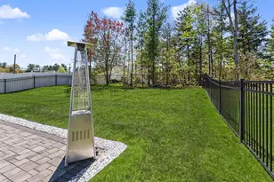 165 Shore Dr, Nashua, NH 03062 - Photo 43