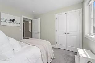 165 Shore Dr, Nashua, NH 03062 - Photo 27