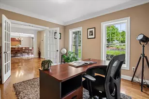 22 Elizabeth Way, Bedford, NH 03110 - Photo 13