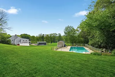 40 Sherwood Circle, Salem, NH 03079 - Photo 21
