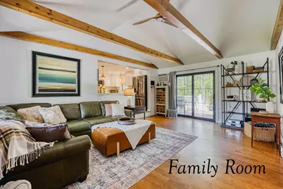 32 Century Lane, Litchfield, NH 03052 - Photo 9