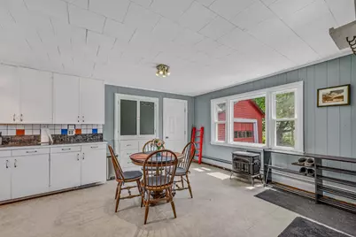 2710 Dartmouth College Highway, Haverhill, NH 03774 - Photo 9