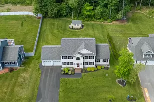158 Standish Ln, Hudson, NH 03051 - Photo 53