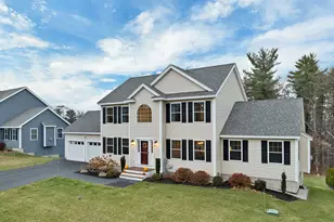 158 Standish Ln, Hudson, NH 03051 - Photo 3