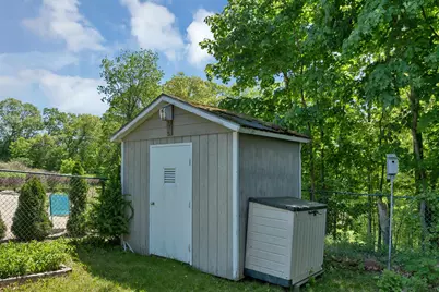 625 Coolidge Avenue, Manchester, NH 03102 - Photo 41