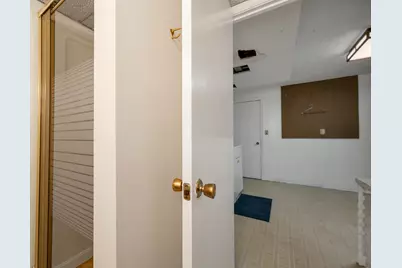 625 Coolidge Avenue, Manchester, NH 03102 - Photo 29